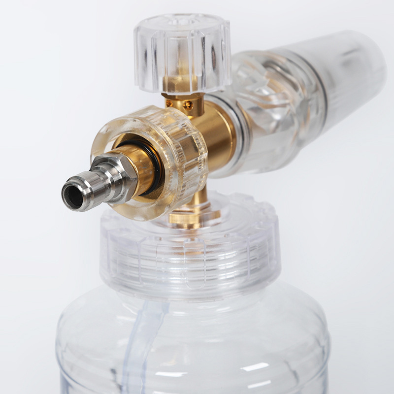 Foammer blanc à haute pression en bouche