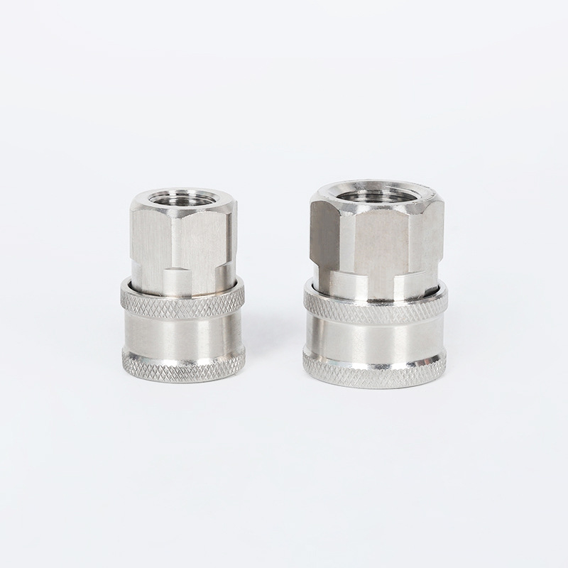 Adaptateur de sortie d'eau de lavage de lave-auto