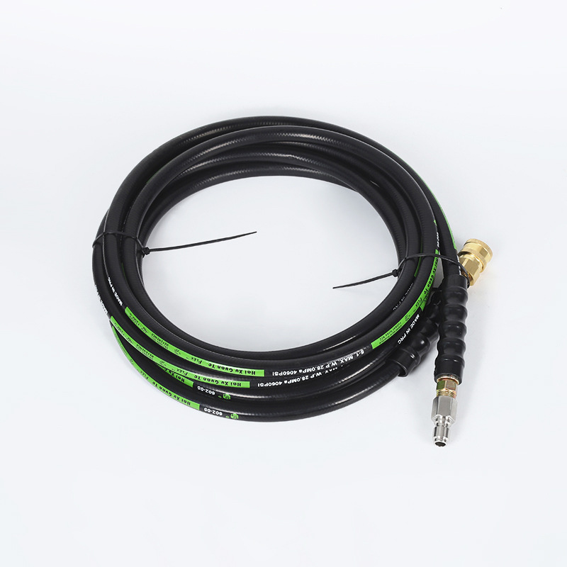 Déboucher les conduites d'eau à haute pression dans les égouts ménagers